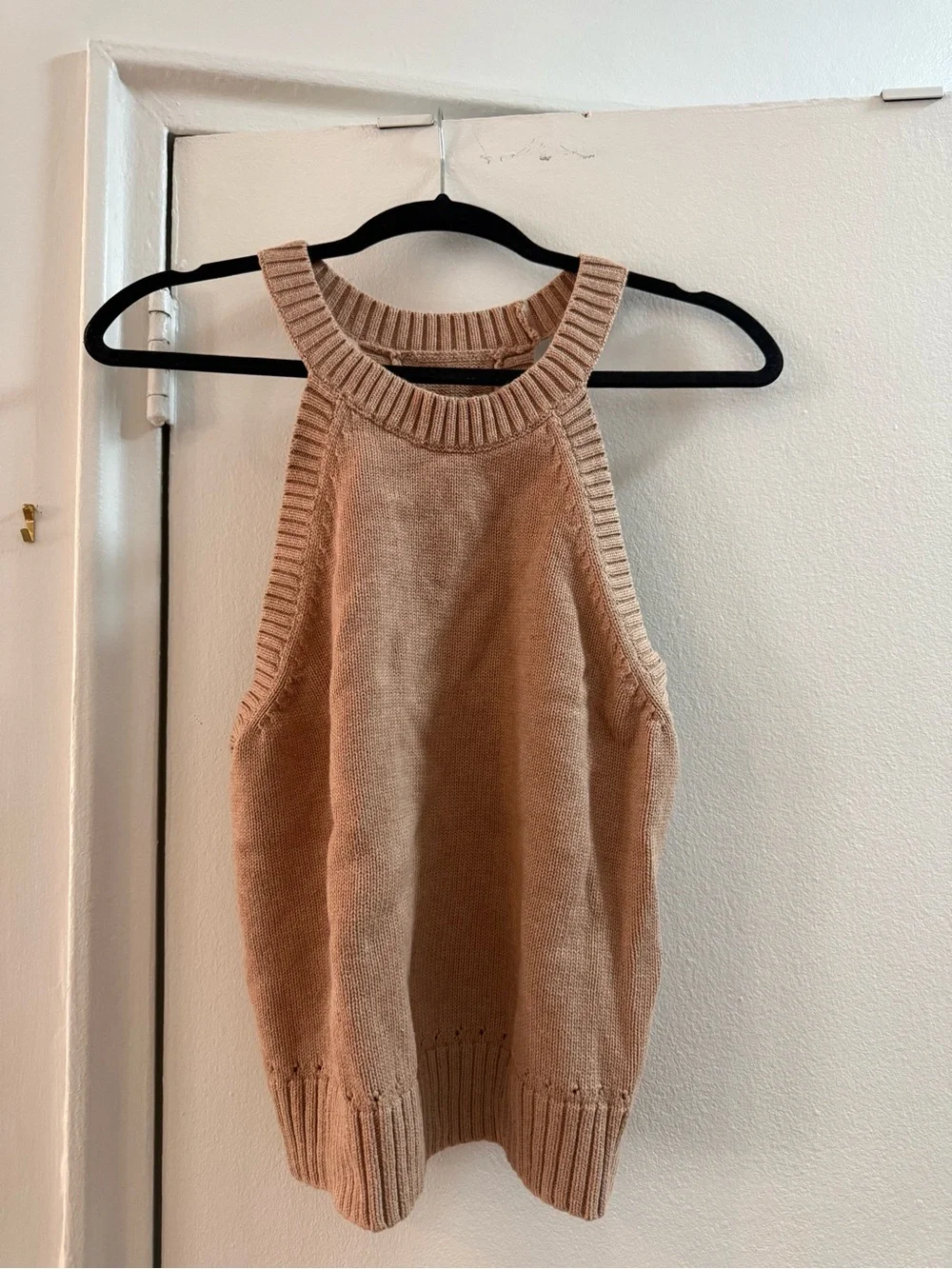 Banana Republic Chunky Halter Tank - Picture 2 of 4